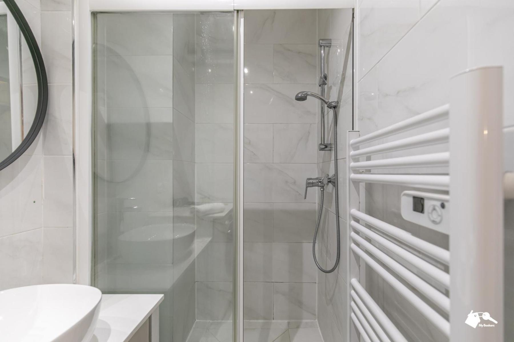 Mba - Splendide Appartement Proche Montmartre Paris Exteriör bild